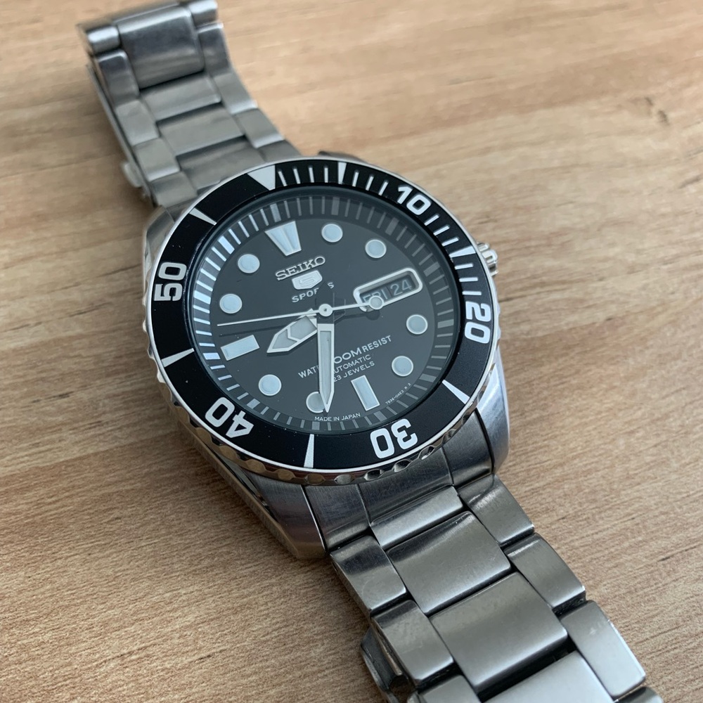 Seiko SNZF17J1